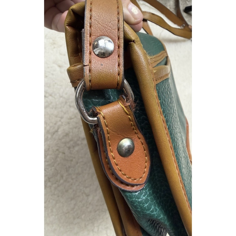 Vintage Dooney and Bourke Green AWL Leather Flap Crossbody Equestrian Heritage - Picture 6 of 9